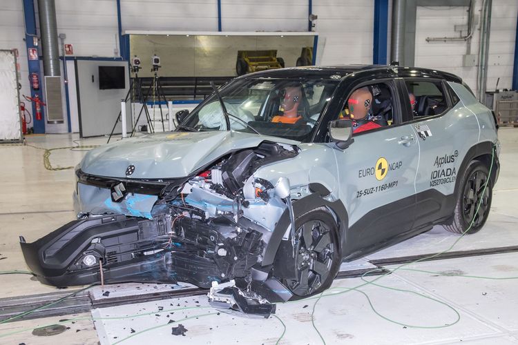Suzuki e Vitara jalani tes tabrak Euro NCAP