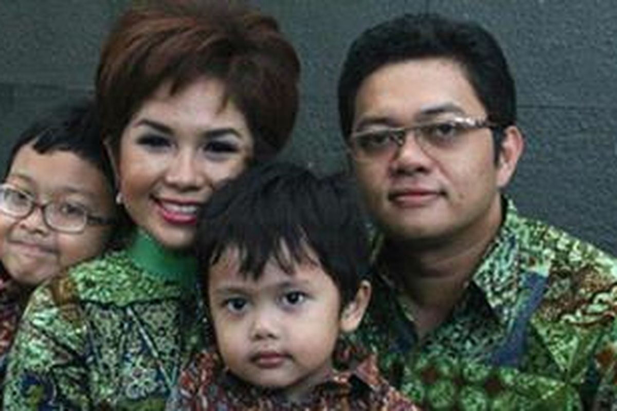 Joy Tobing dan Daniel Sinambela