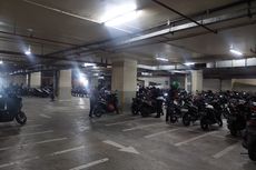 Hari Pertama Masuk Usai Libur Lebaran, Parkiran Gedung DPRD Dipenuhi Kendaraan ASN Pemprov DKI