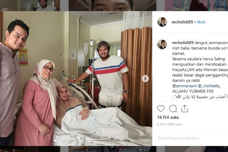 Irish Bella dan Ammar Zoni saat dijenguk aktris senior Uci Bing Slamet dan Cholidi.