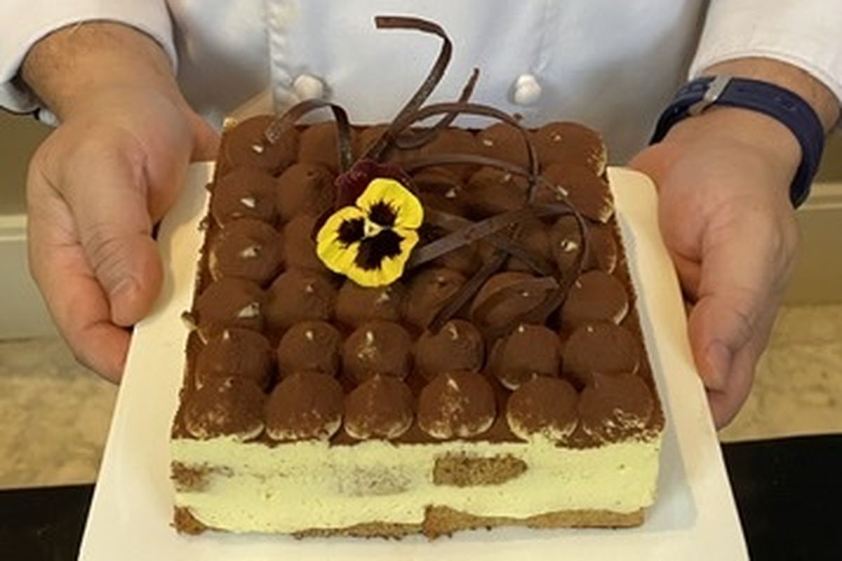 Tiramisu dari The Hermitage Jakarta