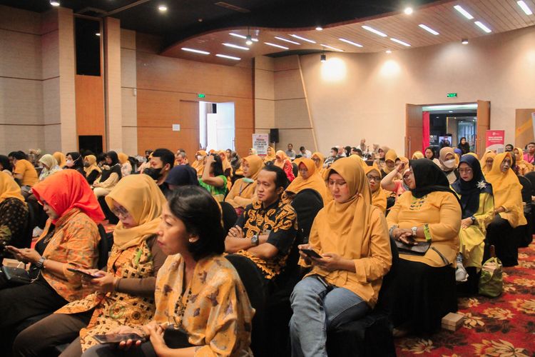 Para peserta pelatihan program Anter UMKM Sukses di Surabaya.