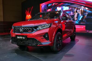 Harga WR-V Dikoreksi, Honda Fokus Rebut Pembeli SUV Pertama