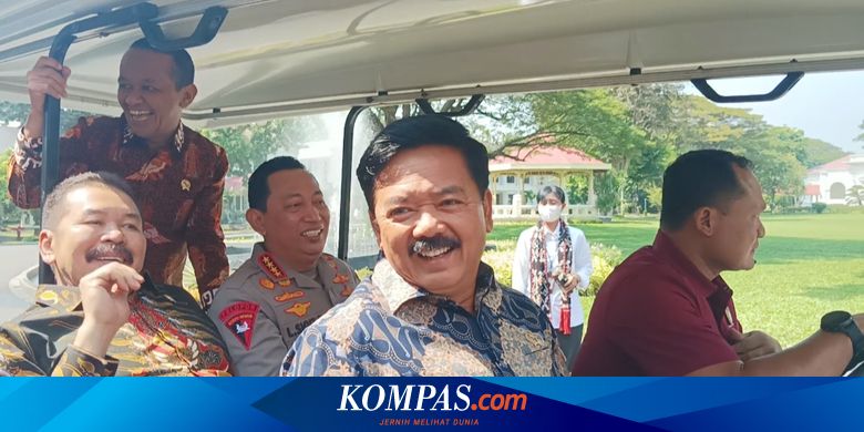 Kapolri dan Jaksa Agung Tak Cukup Pamer Keakraban...