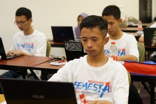 Beasiswa Semesta, Kuliah Gratis Bidang IT dan Digaji Setiap Bulan
