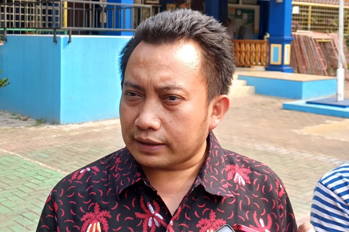Komisioner KPAI, Aris Adi Leksono, saat ditemui wartawan di SMP di Jakarta Selatan, Selasa (21/5/2024).