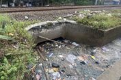 Respons Keluhan Warga, Sudin SDA Jaksel Akan Cek Saluran Air di Samping Rel Kereta Bintaro