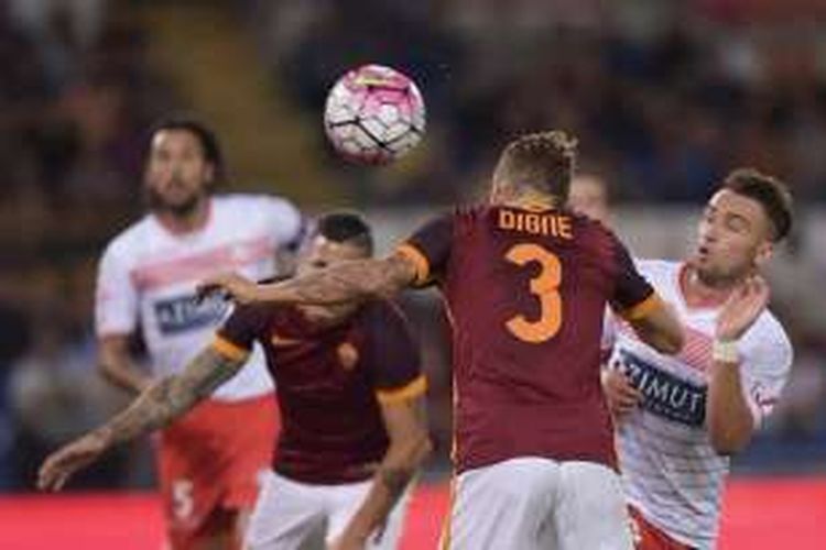 AS Roma menang 3-1 di kandang Carpi, Jumat (12/2/2016). 