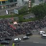 Macet di Bundaran Waru Warnai PSBB Surabaya Hari Pertama