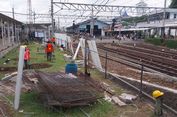 Ada Proyek Konstruksi Peron, Taman di Stasiun Bogor Diubah Jadi Akses Jalan Penumpang
