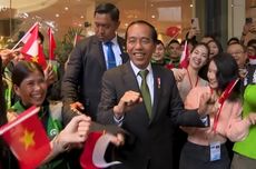 Tawa Jokowi Merekah Saat Joget Bareng Warga di Vietnam...