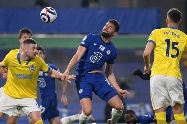 Salah satu momen dalam pertadingan pekan ke-32 Liga Inggris, Chelsea vs Brighton & Hove Albion, di Stadion Stamford Bridge, 20 April 2021. 