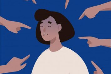 5 Cara yang Bisa Kamu Lakukan Saat Menghadapi Orang yang Suka Playing Victim