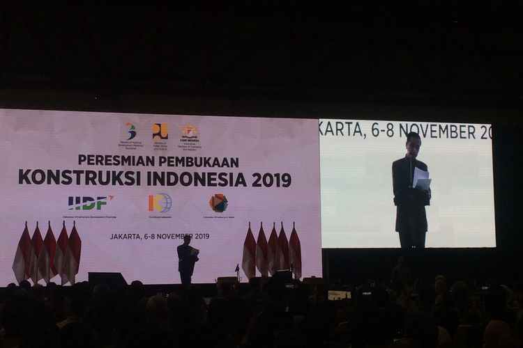 Joko Widodo saat memberikan sambutan pada acara Konstruksi Indonesia 2019 di JI EXPO, Kemayoran, Rabu (6/11)