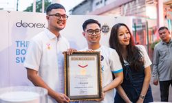 Bagikan 100.000 Produk Gratis, Deorex Pecahkan Rekor MURI