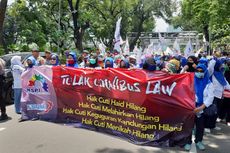 Tolak Omnibus Law, Buruh Perempuan Gelar Aksi Demo