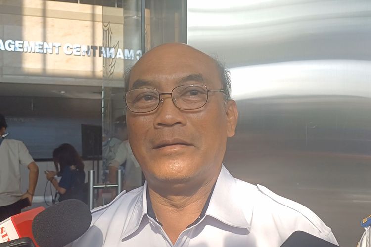 Kepala Komite Nasional Keselamatan Transportasi (KNKT) Soerjanto Tjahjanto saat ditemui di Gedung Korlantas Polri, Rabu (15/5/2024).