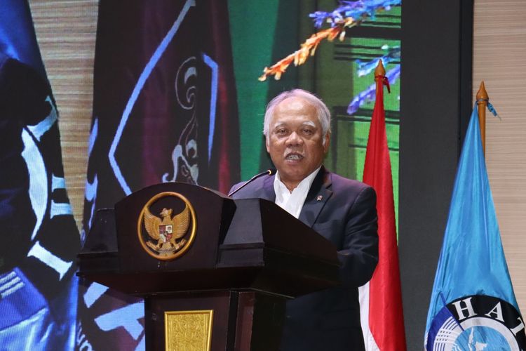Menteri PUPR Basuki Hadimuljono sampaikan antisipasi perubahan iklim di Indonesia pada seminar HEIS ke-8 di Untar.