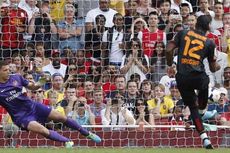 Drogba Jungkalkan Arsenal di Emirates Cup