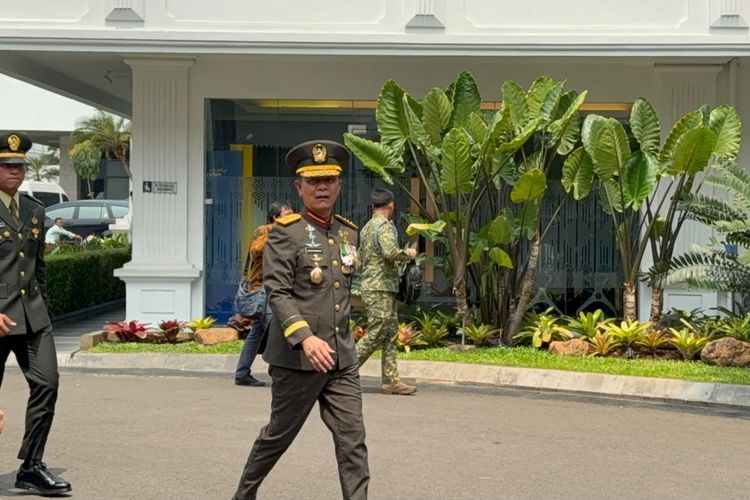 Prabowo Lantik Marsekal Yusuf Jauhari dan Jenderal Richard Tampubolon sebagai Wamenhan
