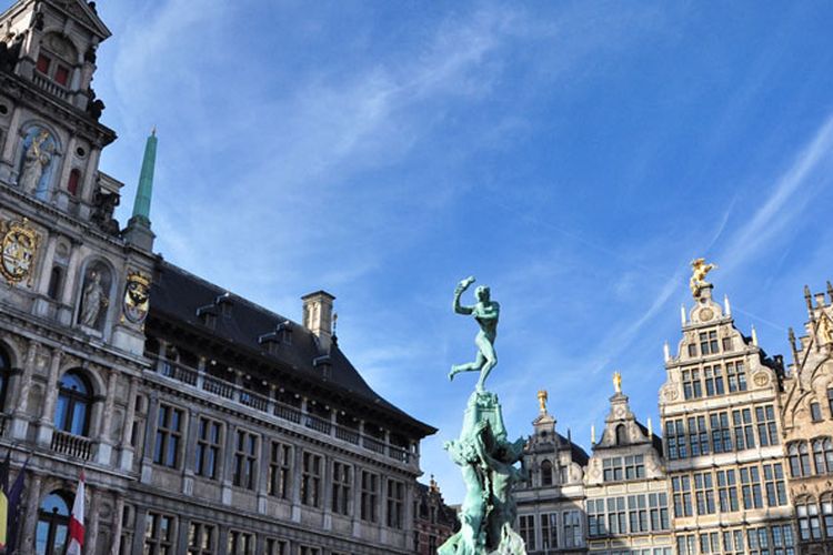 Stadhuis di Antwerp, Belgia
