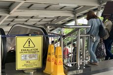 Eskalator di Stasiun Bekasi Masih Mati, Lansia dan Ibu Bawa Anak Turun lewat Tangga Manual
