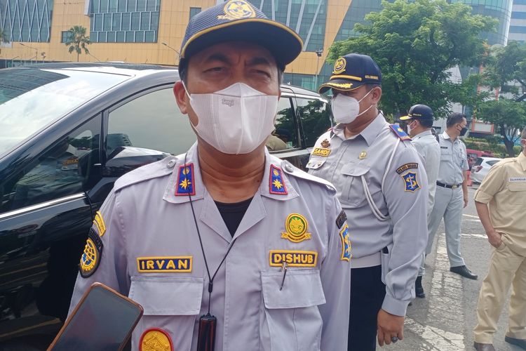 Kepala Dinas Perhubungan Kota Surabaya Irvan Wahyudrajat