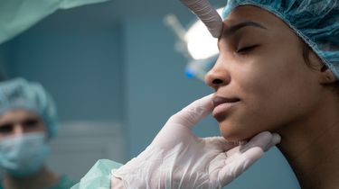 5 Syarat Sebelum Operasi Plastik, Salah Satunya Tak Punya Penyakit Berisiko