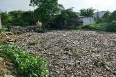 Sempat Bersih, Kali Pisang Batu Bekasi Kembali Dipenuhi Sampah