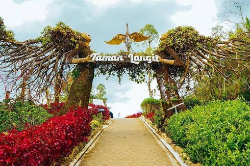 Taman Langit Malang, Wisata Spot Foto Kekinian Berlatar Gunung Banyak