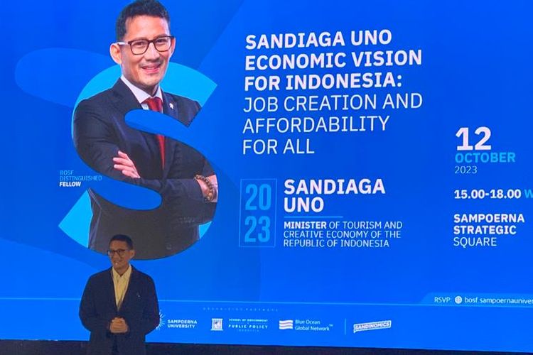 Menteri Prariwisata dan Ekonomi Kreatif (Menparekraf) Sandiaga Uno menjadi Distinguised Fellow dari program Blue Ocean Strategy Fellowship (BOSF) di Sampoerna Strategic, Jakarta, Kamis (12/10/2023).