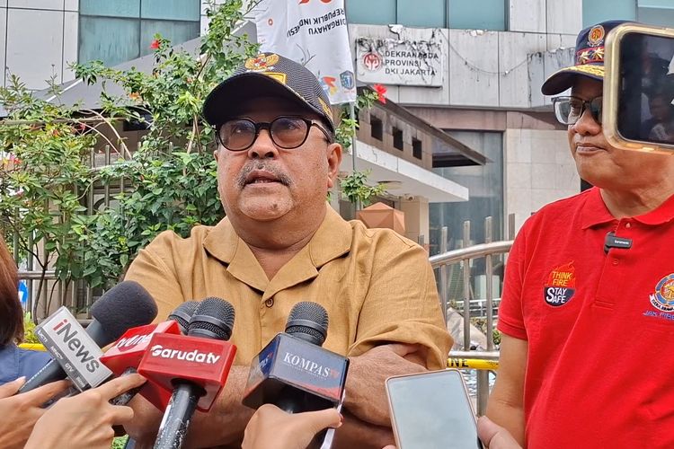 Rano Karno Tinjau Gedung Bapenda DKI Usai Kebakaran: Bisa Direnovasi, Tak Perlu Dibongkar