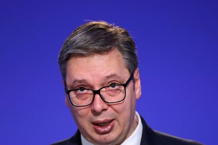 Presiden Serbia Aleksandar Vucic membuat pernyataan nasional pada hari kedua KTT Iklim PBB COP26 di Glasgow pada 2 November 2021. Presiden Serbia Aleksandar Vucic mengundurkan diri sebagai pemimpin partainya pada 27 Mei 2023, setelah lebih dari satu dekade memimpin, tetapi dia secara luas diperkirakan akan tetap menjadi tokoh politik paling kuat di negara Balkan.