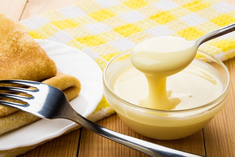 Susu kental manis merupakan produk olahan susu yang bermanfaat dan aman dikonsumsi.
