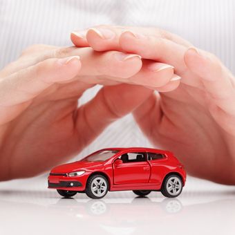 Ilustrasi asuransi kendaraan, asuransi mobil.