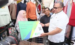 Sosialisasikan BPJS Ketenagakerjaan kepada Pekerja Informal, Wamenaker: Sehari Daftar Bisa Klaim Risiko