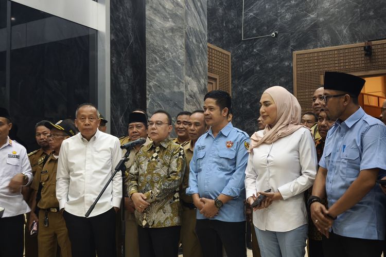 DPR Akan Bahas Aspirasi Kades AMJ dengan Pemerintah soal Masa Jabatan Kades