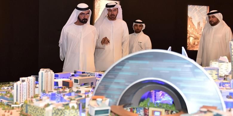 Penguasa UEA dan Wakil Presiden UEA Sheikh Mohammad Bin Rashid Al Maktoum, (kiri). 