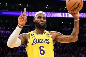 Kata-kata LeBron James Usai Resmi Tinggalkan LA Lakers dan Gabung Philadelphia 76ers