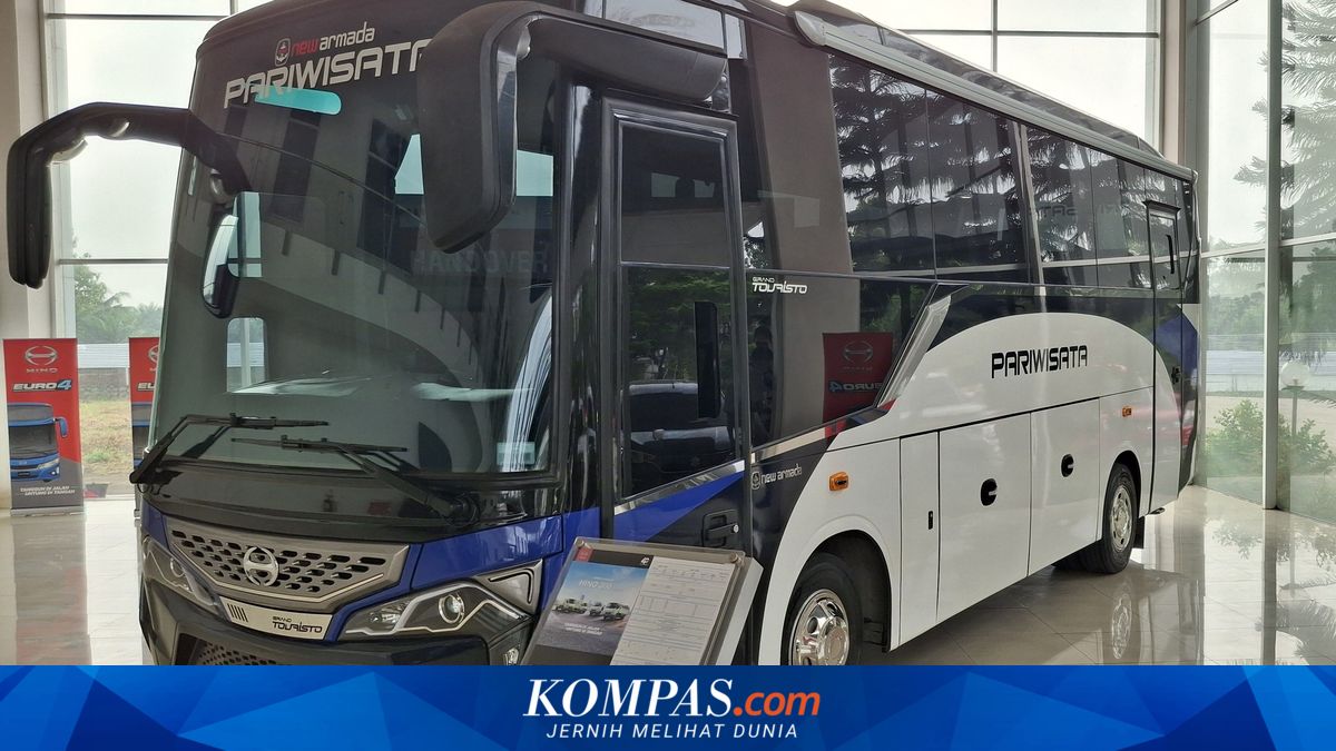PO Laskad Trans Beli Bus Baru, Pakai Hino Bus GB 150 AT Euro4