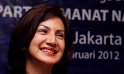 PAN Akan Pecat Wanda Hamidah?
