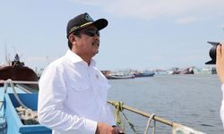 Peringati Hari Laut Sedunia, Menteri Trenggono Ajak Masyarakat Jaga Ekosistem Laut
