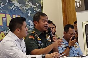 Viral Bantuan Rusak Usai Dilempar dari Helikopter, KSAD: Kita Evaluasi 