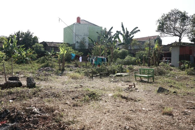 Lahan bekas makam di kawasan RT 01 RW 09, Kelurahan Karangasem, Kecamatan Laweyan, Kota Solo, Jawa Tengah, bakal dialihfungsikan menjadi Taman Cerdas Anak Karangasem.