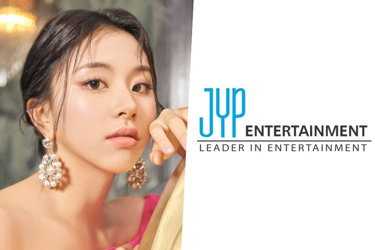 JYP buka suara perihal tersebarnya nomor kontak Chaeyoung TWICE