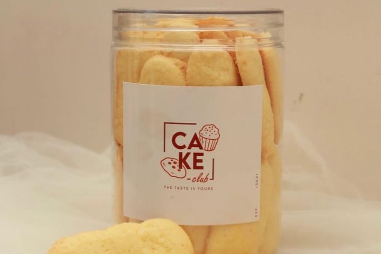 Kue Lidah Kucing, produk jualan eks pegawai KPK Tata Khoiriyah. 