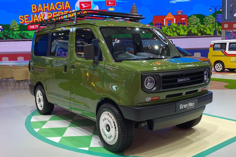 Daihatsu Gran Max Taft Guy