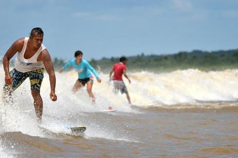 Mau Uji Nyali? Yuk Jajal Ombak Bono di Sungai Kampar