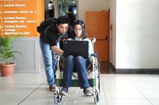Menjajal BNW, Kursi Roda Kendali Otak Bikinan Mahasiswa Indonesia