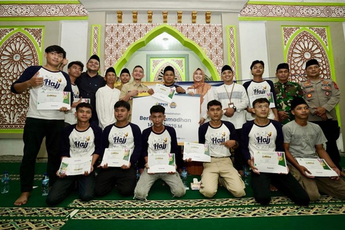 Dompet Dhuafa melalui Institut Kemandirian kembali mengemban amanah mulia sebagai mitra kemaslahatan Badan Pengelola Keuangan Haji (BPKH) meluncurkan Hajj Preneur di wilayah Kabupaten Lebak, Banten, Senin (24/3/2025). Salah satu program kemaslahatan yang mengalirkan kebermanfaatan ini adalah program pelatihan teknisi AC.